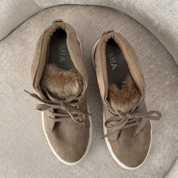 Mia Women’s Tillie High Top Suede Shoes Sneakers with Fur Camel Brown Size 7.5 - Picture 4 of 8